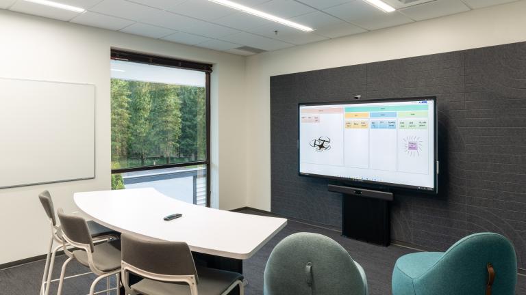 MS Surface Hub Room 2_Final