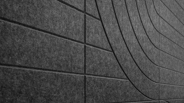 MS Surface Hub Room Acoustic 2