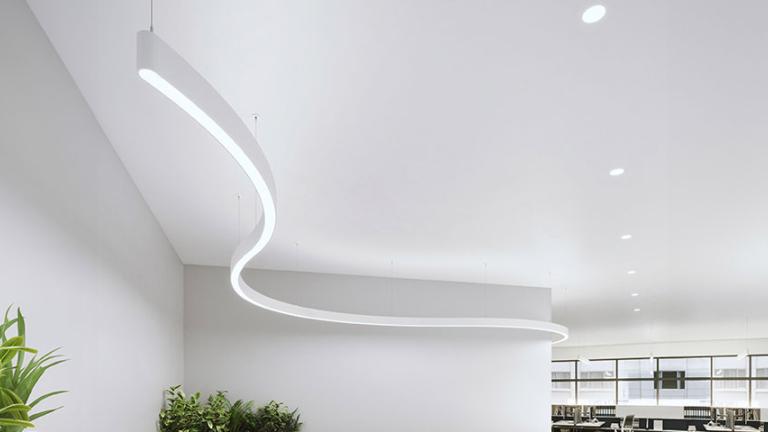 Seem Sweep 2 curves follow architecture