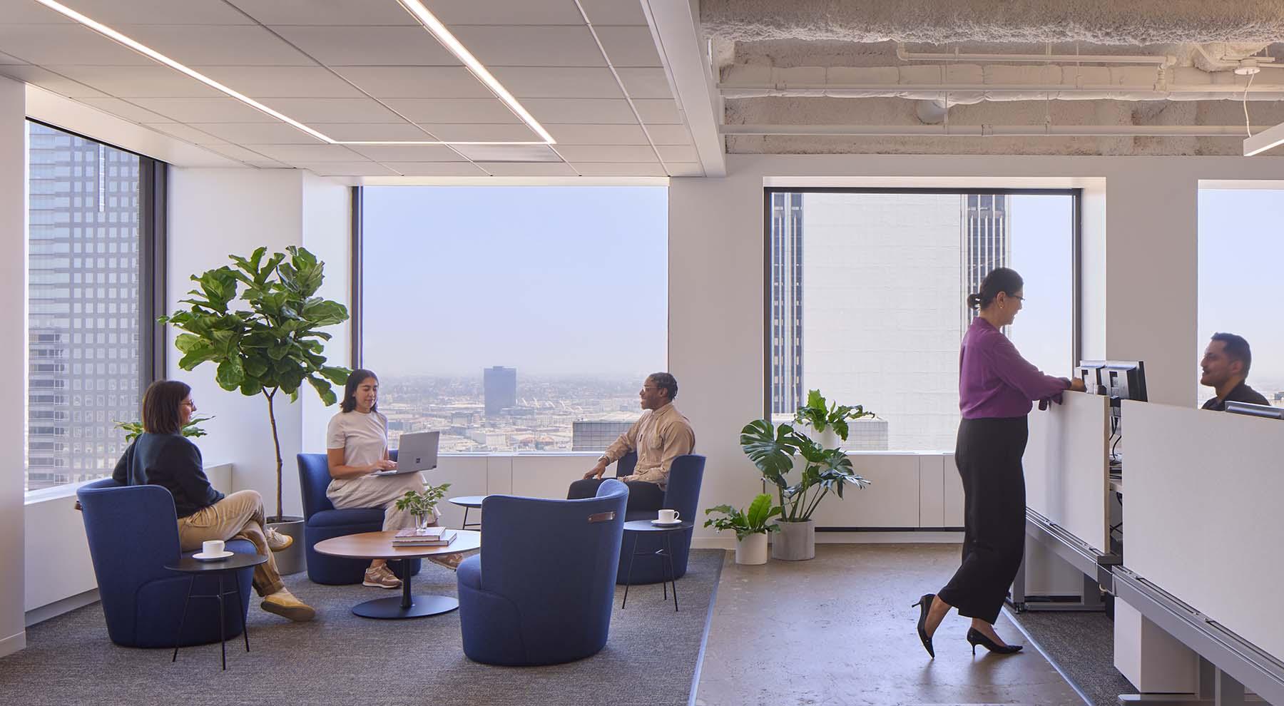 Seem 1 Recessed Breakout Space