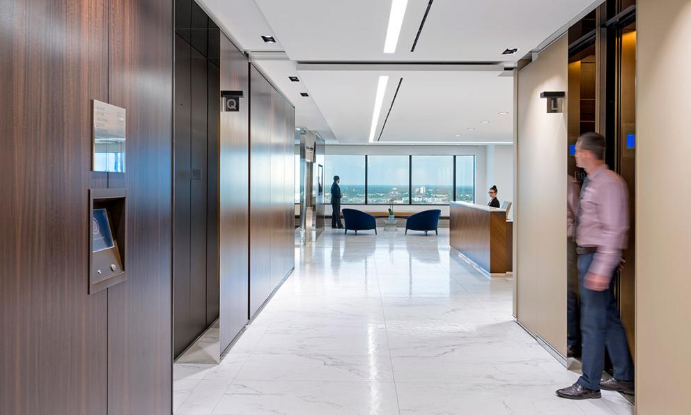 Greenberg Trauig Elevator Lobby Seem