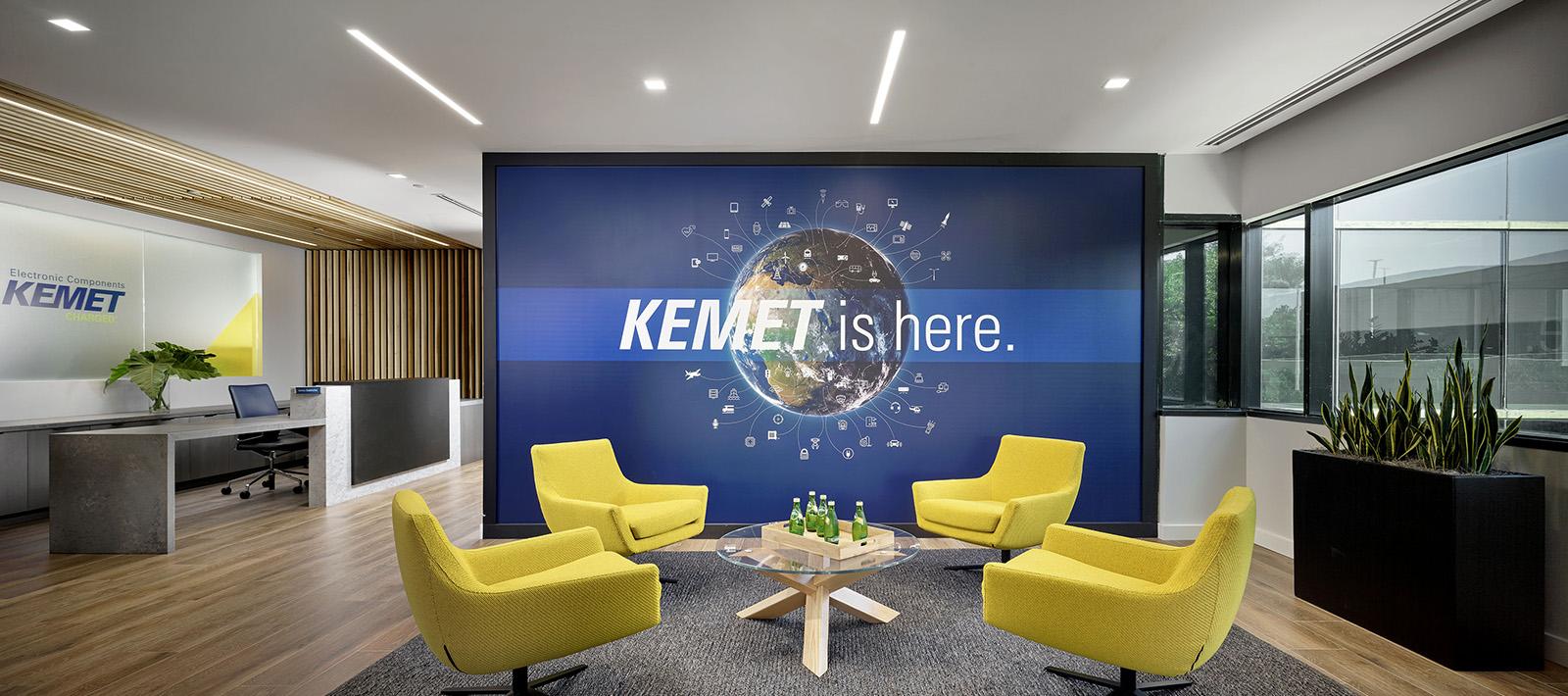 Kemet Waiting Area Seem 2 3.5" Downlights